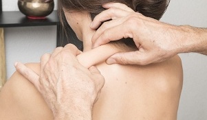 masaxe para osteocondrose cervical